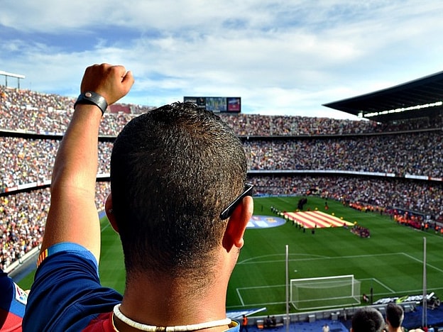 How does an Online Football Predictor work?